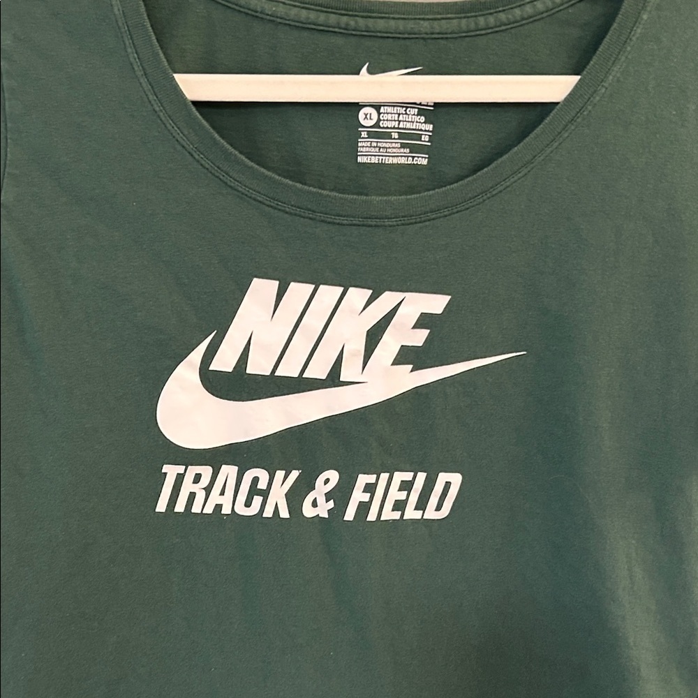 Nike Forest Green Track & Field Tee Women’s Size X-Large